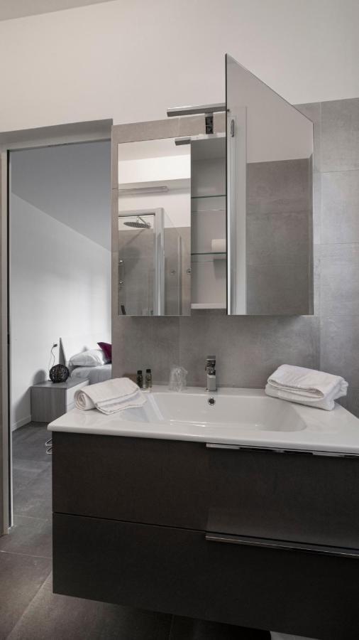Maisonette Modena Park Экстерьер фото