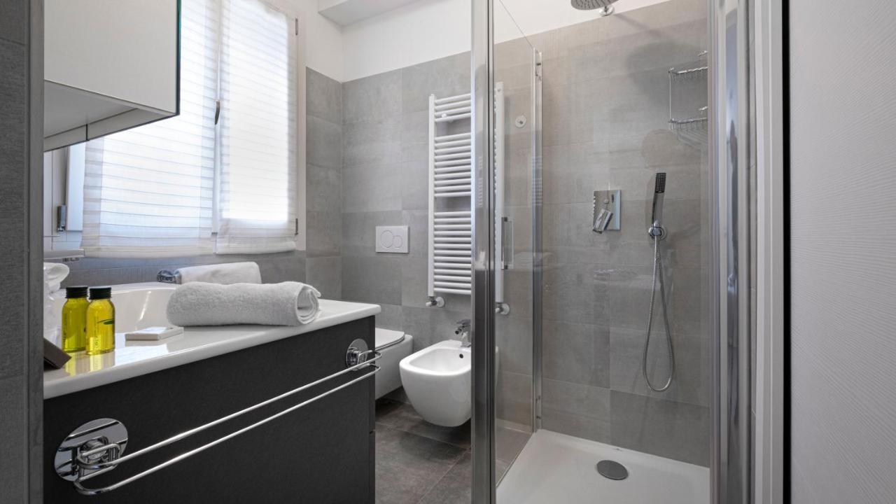 Maisonette Modena Park Экстерьер фото