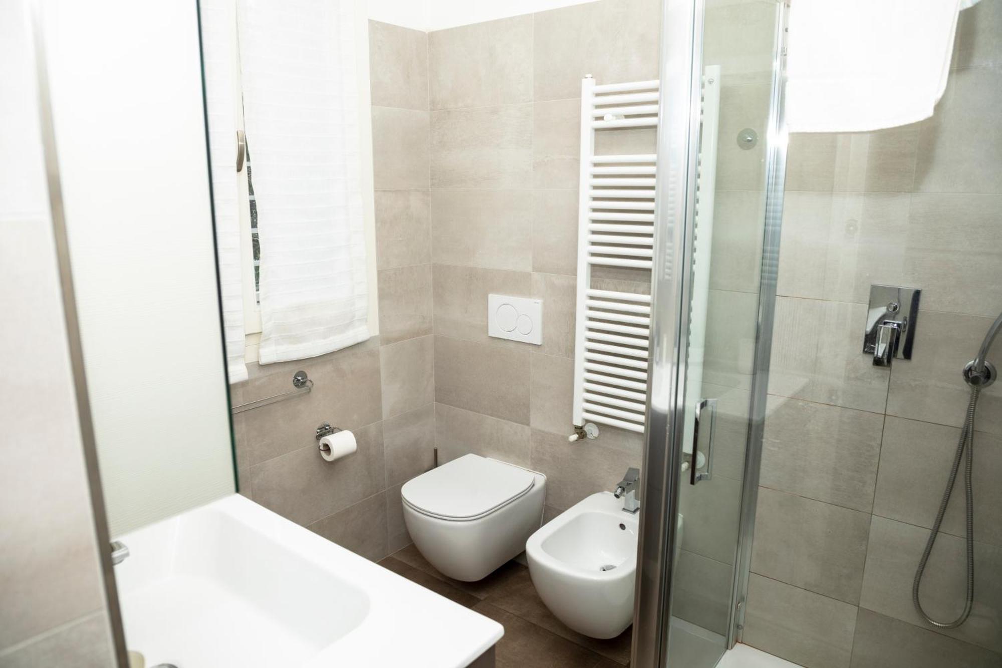 Maisonette Modena Park Экстерьер фото
